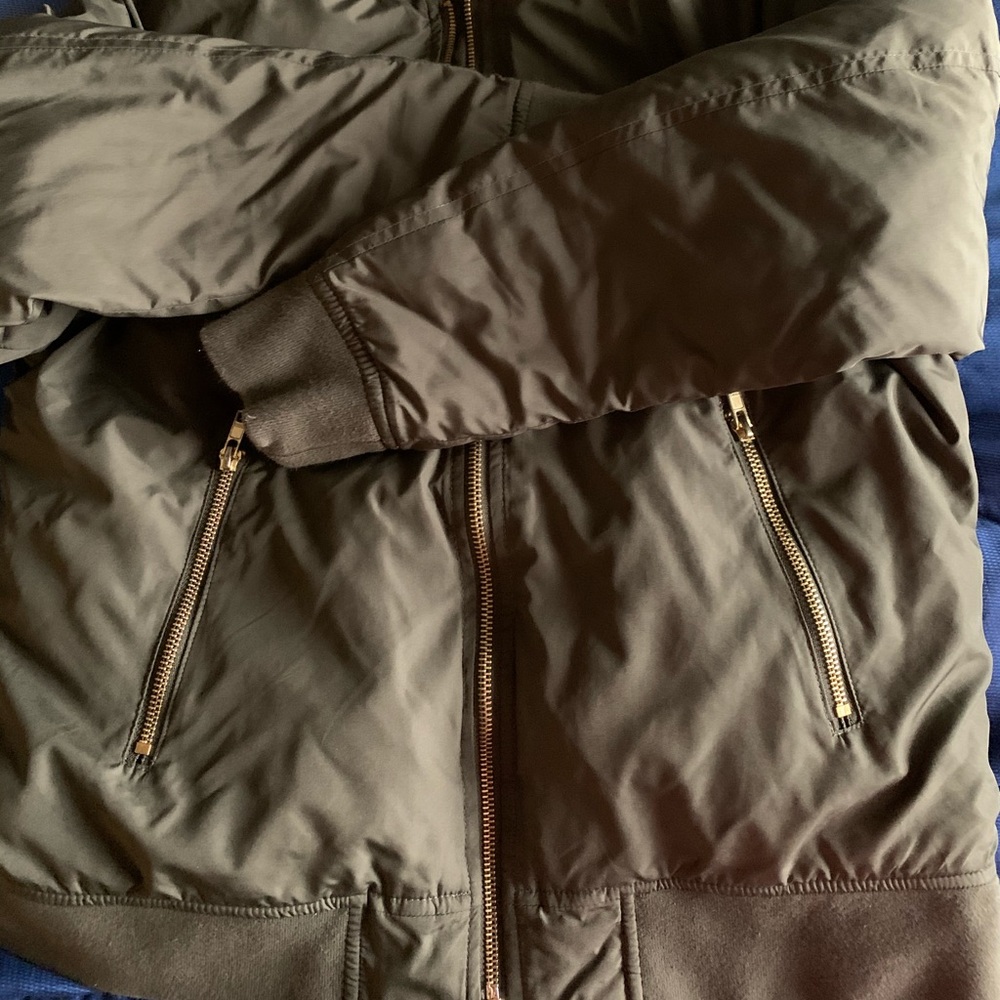 Gap Jacket Size Small - image 1